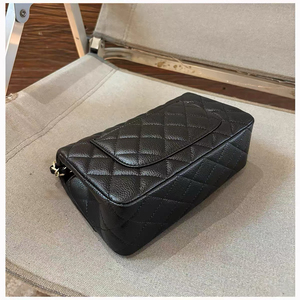 Lady White <b>Quilted</b> Genuine Leather Diamond Lattice ZIP Closure <b>Single</b> Strap Shoulder/Crossbody Handbag for Daily Travel - Product Image 3