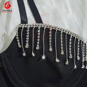Soutien-gorge de sport à maintien élevé pour femme, bretelles réglables, respirant, en polyester, haut de fitness noir uni, services OEM - Product Image 3