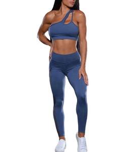 Women's Yoga 2-Piece Set Budget-Friendly Polyester Anti-Bacterial Seamless Sportswear for Exercise Running Fitness Gym Daily - Product Image 1