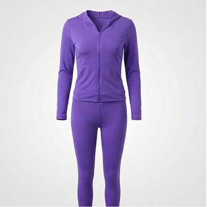 Ensemble de yoga et de fitness pour femmes : Soutien-gorge de sport, leggings, tenue de gym, vêtements de sport personnalisables avec logo, vêtements athlétiques pour l'exercice - Product Image 1