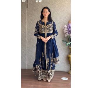 Robe Anarkali en Faux Georgette avec doublure intérieure confortable et ensemble dupatta, tenue de soirée Anarkali pour l'exportation - Product Image 1