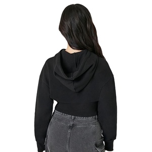 Sudadera con capucha lisa de diseño crop para mujer, ajuste ceñido, moda urbana, peso pesado 280 g/m², venta al por mayor 2026 - Product Image 4