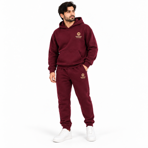 Ensemble de survêtement unisexe tendance en polaire écologique avec logo imprimé par transfert thermique et broderie, idéal pour la gym et le fitness, style vintage - Product Image 1