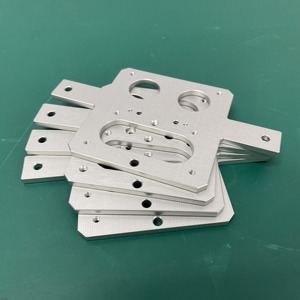 อุปกรณ์จับยึด CNC แบบกำหนดเอง อลูมิเนียม 6061-T6 ความแม่นยำสูง สำหรับงานกลึงอุตสาหกรรม ผู้ผลิต OEM ODM - Product Image 3