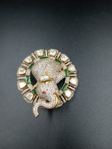 Amaira Jewels Luxury 925 Silver Unisex <b>Elephant</b> Brooches with Diamonds Micro Insert Green Inlay Wedding <b>Gift</b> Fine Jewellery - Product Image 6
