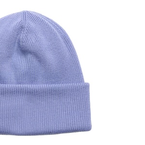 หมวกบีนนี่แบบยูนิเซ็กซ์ทันสมัยและอบอุ่น พร้อมลายพิมพ์ดิจิทัล ผลิตจากอะคริลิก 100% เนื้อนุ่ม เหมาะสำหรับการเดินทางในฤดูหนาวและแฟชั่นลำลอง - Product Image 5