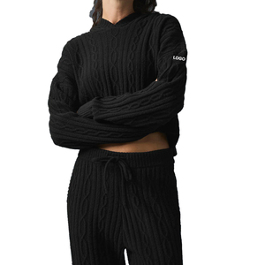 Sudadera con capucha de punto trenzado personalizada de alta demanda para mujer, jersey cálido de invierno, ropa de descanso extragrande, proveedor de prendas de punto con etiqueta privada OEM - Product Image 1