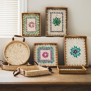 Plateau en rotin artisanal de qualité supérieure avec incrustation de nacre, panier tissé naturel, décoration d'intérieur - LOTUS BLEU du Vietnam - Product Image 6