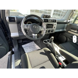 Occasion 2024 pour FJ Cruiser GRJ76 VX SUV Manuelle Volant à Gauche Turbo Sièges en Cuir R21 Intérieur Sombre Bon État - Product Image 5