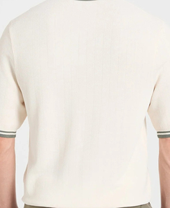 เสื้อเชิ้ตแขนสั้นผู้ชายสไตล์สตรีทปี 2026 ผ้าฝ้ายถัก สีพื้น ลำลอง ระบายอากาศได้ดี ทรงเข้ารูป พิมพ์ลายดิจิทัล MOQ ต่ำ 180 กรัม - Product Image 5
