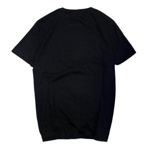 เสื้อยืดพิมพ์ลายกราฟิกทันสมัย OEM สำหรับผู้ชายและผู้หญิง เสื้อยืดคอกลมลำลองผ้าฝ้าย แฟชั่นเสื้อผ้าจากผู้ผลิต ดีไซน์กราฟิกพรีเมียม - Product Image 5