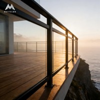 Système de rampe d'escalier moderne en aluminium courbé et verre |   Rampe en métal noir mat pour escaliers en colimaçon intérieurs