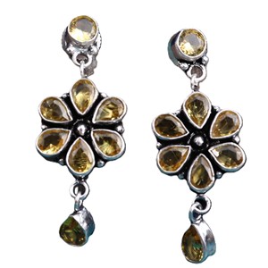 Pendientes Colgantes de Plata Oxidada Vintage con Piedra Azul, Venta al por Mayor con Garantía Comercial |   Fabricante Mayorista de Pendientes Étnicos con Diseño Floral - Product Image 5