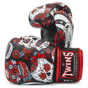 Factory Manufacturing Twins Boxing Sparring Gloves Genuine Cowhide Leather Waterproof Breathable <b>Strap</b> Twins Boxing Gloves - Product Image 6