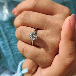 Bague de fiançailles solitaire en diamant carré coussin de 1,00 à 5,00 carats certifiée IGI pour femme, or 10K/14K/18K /PT950 /S925 - Product Image 2