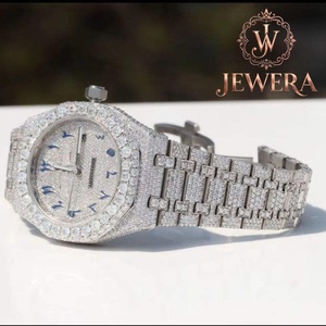 Reloj de Lujo para Hombre de Acero Inoxidable con Diamantes Moissanite, Esfera Elegante y Cristal Resistente a los Arañazos, Calidad de Exportación, en Venta - Product Image 3