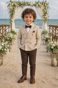 Costume de mariage sur mesure pour garçons à double boutonnage |   Blazer en jacquard marron avec pantalon kaki et nœud papillon |   Costume de soirée formel pour enfants - Product Image 5