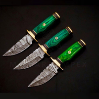 Couteau de camping Mix Damascus avec manche en cuir, livraison immédiate, stock disponible, vente en gros uniquement, option de sélection de couteaux