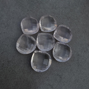 Quartz Rose Naturel, Pierre Précieuse Calibrée en Forme de Cœur à Taille Checker, Pierre Libre pour Bijoux - Product Image 3