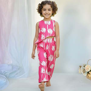 Conjunto de Dos Piezas Elegante en Oferta para Mujer, Perfecto para el Trabajo Informal y Fiestas, a la Moda Moderna, Disponible a un Precio Competitivo - Product Image 4