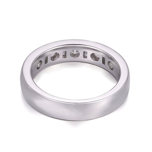 แหวนเพชรฮาล์ฟอีเทอร์นิตี้ ทองคำขาว 14K ประดับเพชรทรงกลมและทรงบาแกตต์ เพชรแล็บ ของขวัญวันครบรอบสำหรับผู้ชายและผู้หญิง - Product Image 4