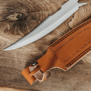 Cuchillo Medieval de Acero con Alto Contenido de Carbono, Forjado a Mano, Personalizado, con Funda de Cuero, Disponible para DIY y OEM/ODM - Product Image 3