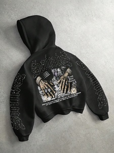 Sudadera con Capucha Oversize Negra de Alta Calidad con Gráfico de Cruz de Diamantes de Imitación, de Algodón Grueso Premium, Estilo Urbano para Hombre - Product Image 4