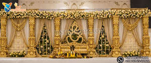 Escenario de Boda con Temática de Palacio Tradicional para Eventos, Último Diseño de Fondo de Ganesha para Recepciones, Compre un Escenario con Acabado Dorado Estilo Rajwada en el Reino Unido - Product Image 3