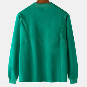 เสื้อสเวตเชิ้ตผ้าฝ้ายผสมแบบเบสิคสุดเทรนดี้ พร้อมเนื้อผ้านุ่มระบายอากาศได้ดี ให้ความอบอุ่นและสวมใส่สบาย เหมาะสำหรับชีวิตประจำวัน - Product Image 2