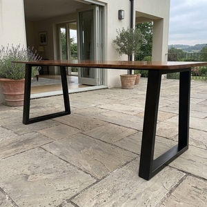 Mesa de Comedor Moderna Minimalista de Madera, Patas Rectangulares de Metal, Estable, Duradera e Impermeable, Muebles para Comedor con Capacidad para 6 Personas - Product Image 2