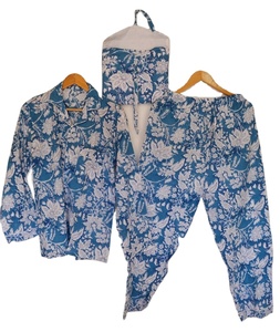 Conjunto de pijamas de tirantes finos de algodón puro, ropa de dormir de encaje suave, patrón de animales de Anime para otoño, ropa de salón para dama de honor, Verano - Product Image 1