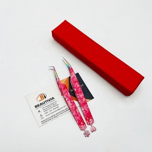 Pinzas para extensión de pestañas de 90 grados y pinzas de aislamiento Logotipo de impresión personalizado Pinzas de pestañas de agarre fuerte probadas a mano - Product Image 4