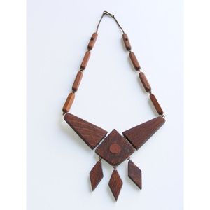 Collier pendentif en bois naturel fait à la main pour femmes, artisanat en bambou et en bois - Product Image 2