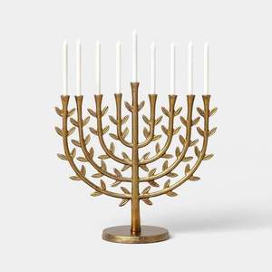 Petite Ménorah en Argent Fin pour Villas, Synagogues, Temples – Éclairage de Table Décoratif – Support de Bougies Hanouka - Product Image 2