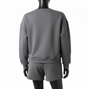 Conjunto de Sudadera y Pantalones Cortos de Felpa de Algodón y Poliéster Premium para Mujer, Diseño con Panel de Logotipo de Pedrería - Product Image 2