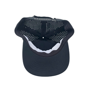 Gorra de Golf Estructurada de 5 Paneles, Personalizable con Logotipo Bordado, Diseño Deportivo con Orificios Cortados a Láser, Impermeable, Transpirable, con Cuerda, Estilo Béisbol - Product Image 5