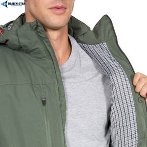 Traje Impermeable para Senderismo TrailGuard, Transpirable, Cortavientos, Informal, de Poliéster Sólido, Reutilizable EcoTrail - Product Image 5