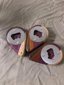 ที่เปิดขวดเบียร์สแตนเลสพร้อมด้ามไม้ ที่เปิดขวดเครื่องดื่มสำหรับงานปาร์ตี้ที่บ้าน บาร์ และบาร์เทนเดอร์ - Product Image 6