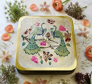 Boîte à épices en laiton Masala Dabba, design paon, 7 compartiments, récipient en métal pour le rangement en cuisine - Product Image 3