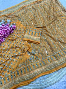 Magnifique sari en georgette à imprimé numérique avec travail Khatli et travail de miroir original, accompagné d'un chemisier à imprimé numérique et travail de miroir. - Product Image 5