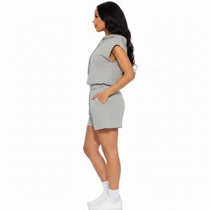 Vente flash : Ensemble de 2 pièces pour femmes, pantalon d'été, 100% coton, respirant, t-shirt décontracté et short avec capuche - Product Image 2