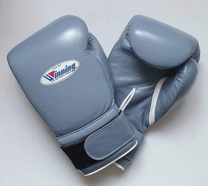 Guantes de Boxeo Profesionales Personalizados de la Mejor Calidad 2026, Color Gris, con Velcro, Hechos a Mano con Cuero Genuino Resistente, Tallas Personalizadas - Product Image 5