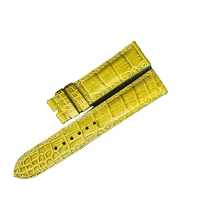 Bracelets de montre intelligente en cuir de crocodile véritable faits à la main Luxali avec boucle en acier inoxydable, couleurs et tailles personnalisables - Product Image 1