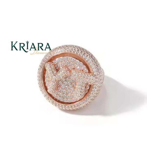Anillo de cóctel de moissanita chapado en oro rosa de plata 925 para mujer, con engaste pavé y patrón de letras, joyería de lujo para boda - Product Image 1