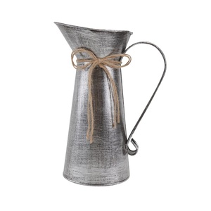 Jarrón de Metal Galvanizado Vintage, Jarra con Asa Estilo Rústico, Cubo Floral Decorativo Estilo Shabby Chic Francés en Oferta - Product Image 1