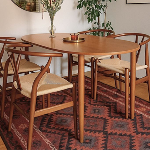 Ensemble de table à manger en bois de style moderne du milieu du siècle, table ovale avec 4 chaises pour salle à manger à domicile - Product Image 1