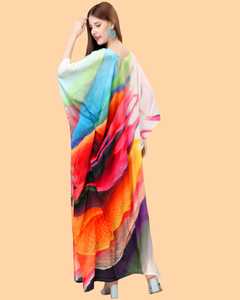 Robe kaftan courte pour femme – Bleu pastel avec imprimé floral abstrait coloré, coupe ample, style tunique. - Product Image 4