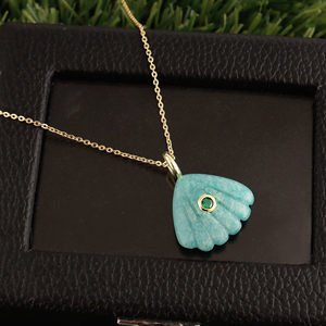 Semi-precious gemstone jewelry natural amazonite scallop shell pendant <b>with</b> emerald zircon inlaid 18k gold plated chain necklace - Product Image 3
