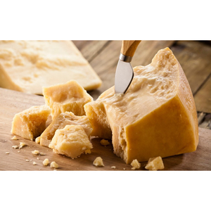 Fromage Parmesan de qualité export, traité hygiéniquement, emballé sous contrôle qualité - Product Image 6