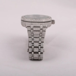 Montre de sport de luxe pour homme 41 mm, cadran glacé, grands diamants Moissanite, logo personnalisé, collection Hip Hop, couronne en acier inoxydable, cadeau de mariage - Product Image 2